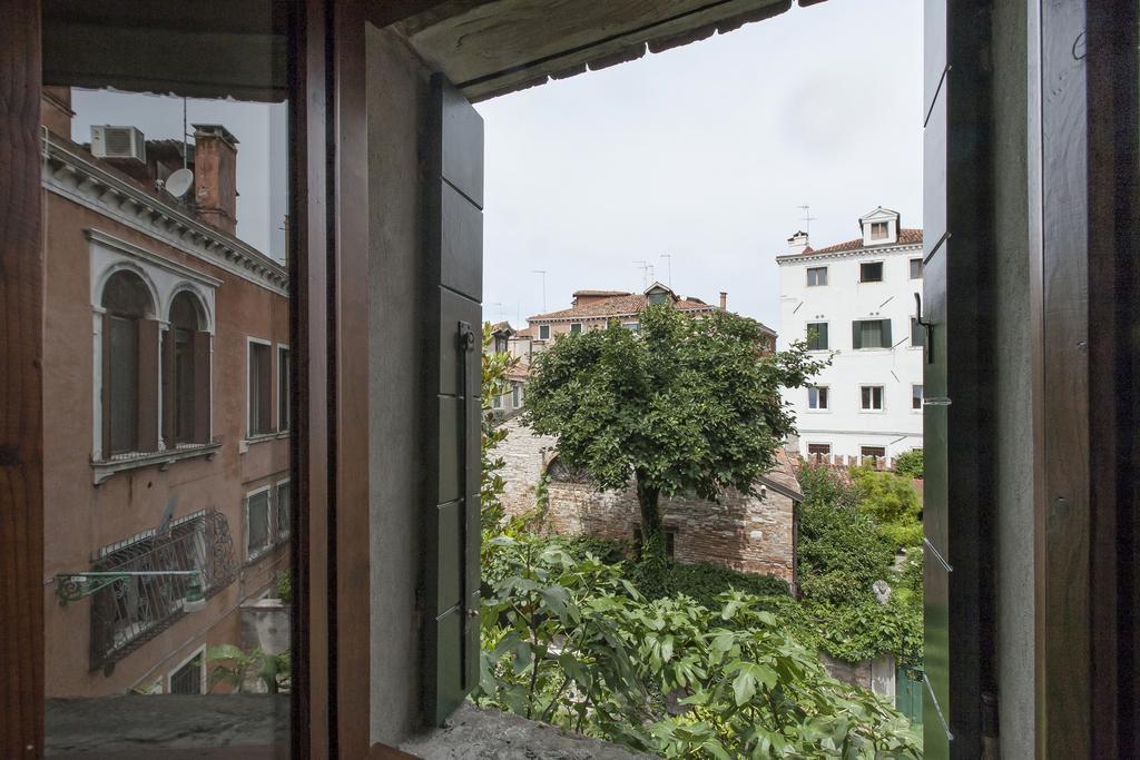Residenza Tiziano Apartment Venesia Ruang foto